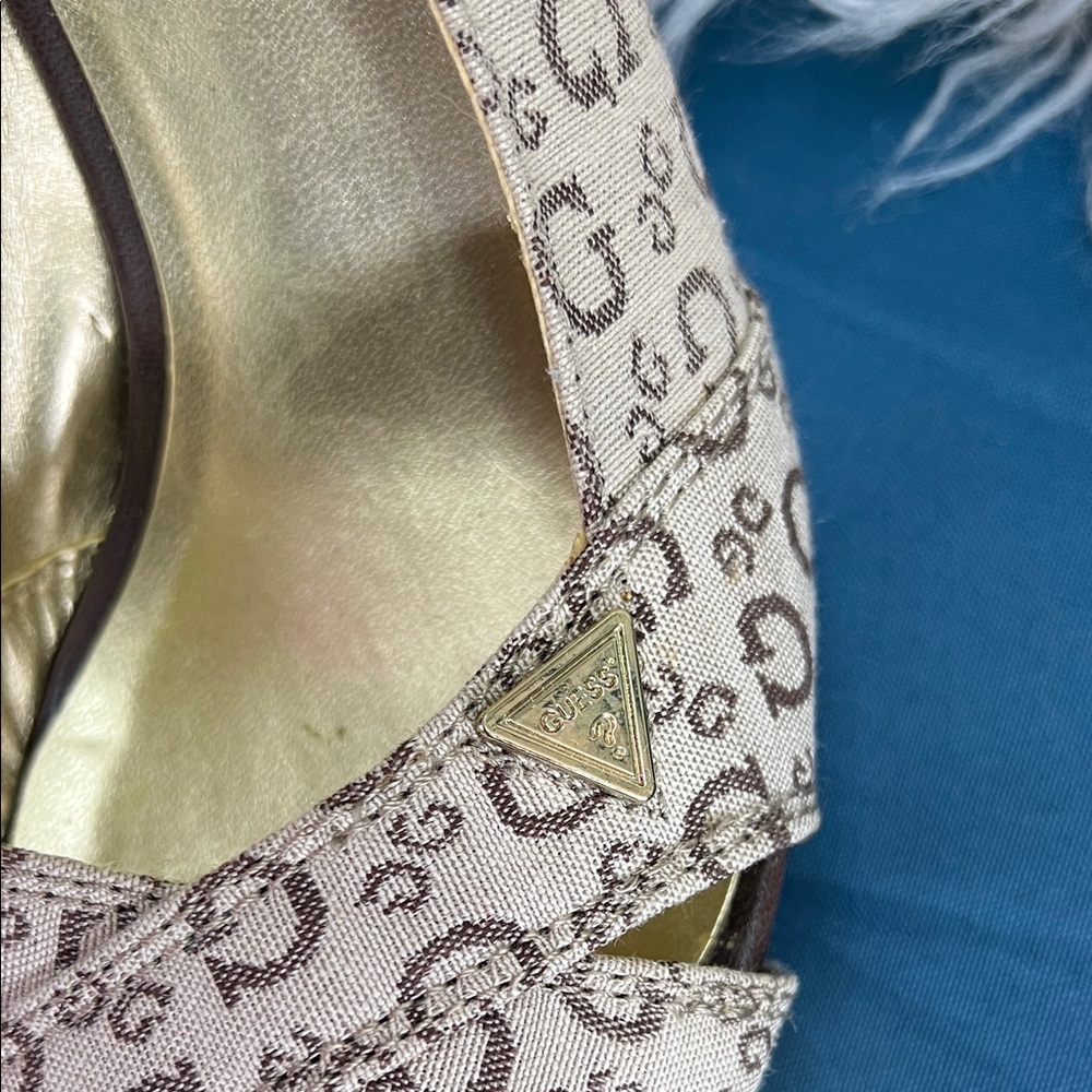 GUESS Beige Logo Slingbac Wedge with Gold Insole Size 6.5 - Picture 5 of 7